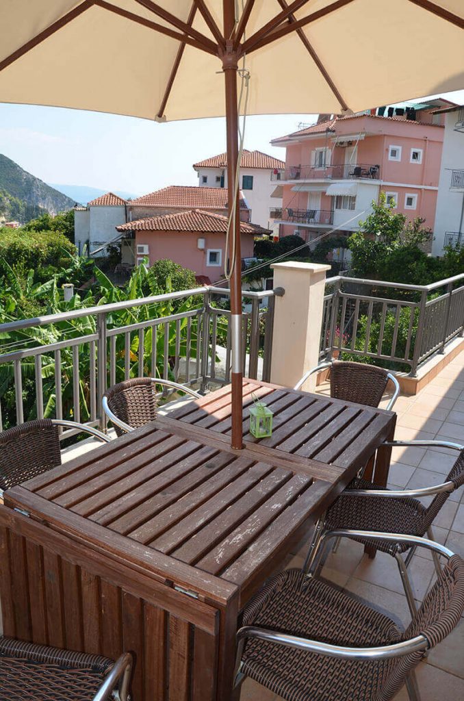 vila-NATALI-Parga-17-678x1024