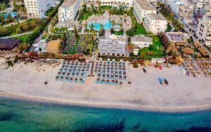 Port El Kantaui Tunis leto 2026