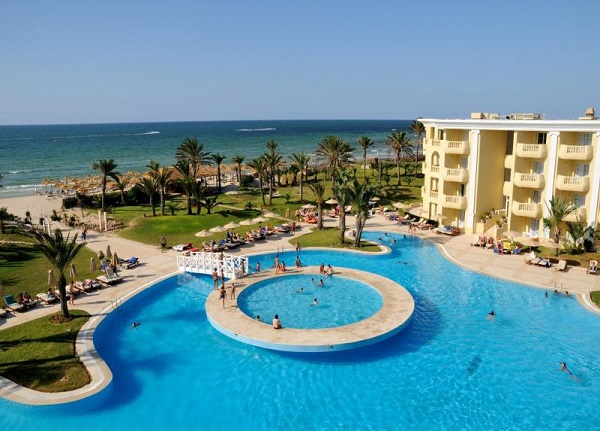 Monastir Tunis leto 2026