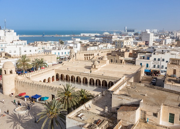 Sus Tunis leto 2026