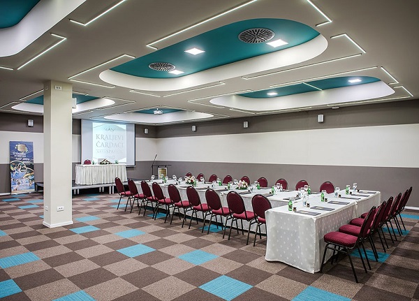 hotel kraljevi cardaci kopaonik sani zima10