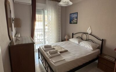 Vila Vangelis Nea Flogita