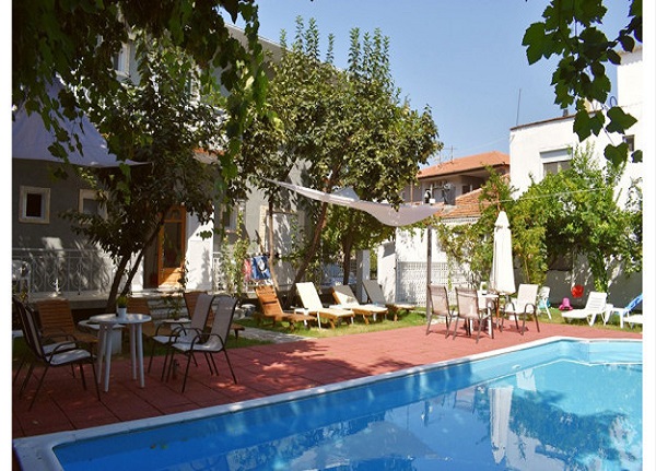 Vila Helios Garden Limenas