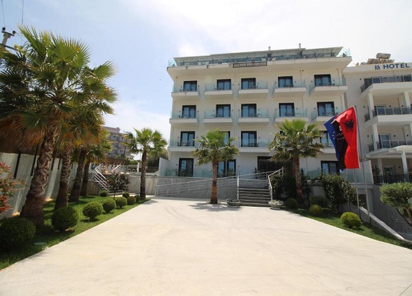 Hotel Bianco 4*