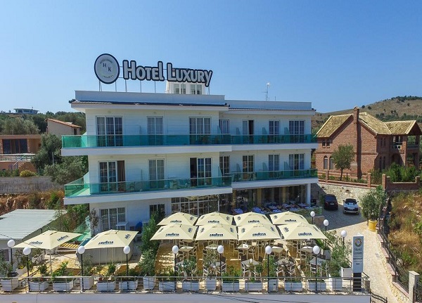 Hotel Luxury Ksamil 4*